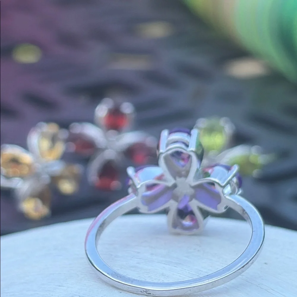 Natural 3.20 carat Genuine Amethyst Pear Cut 4-leaf clover ring Size 8